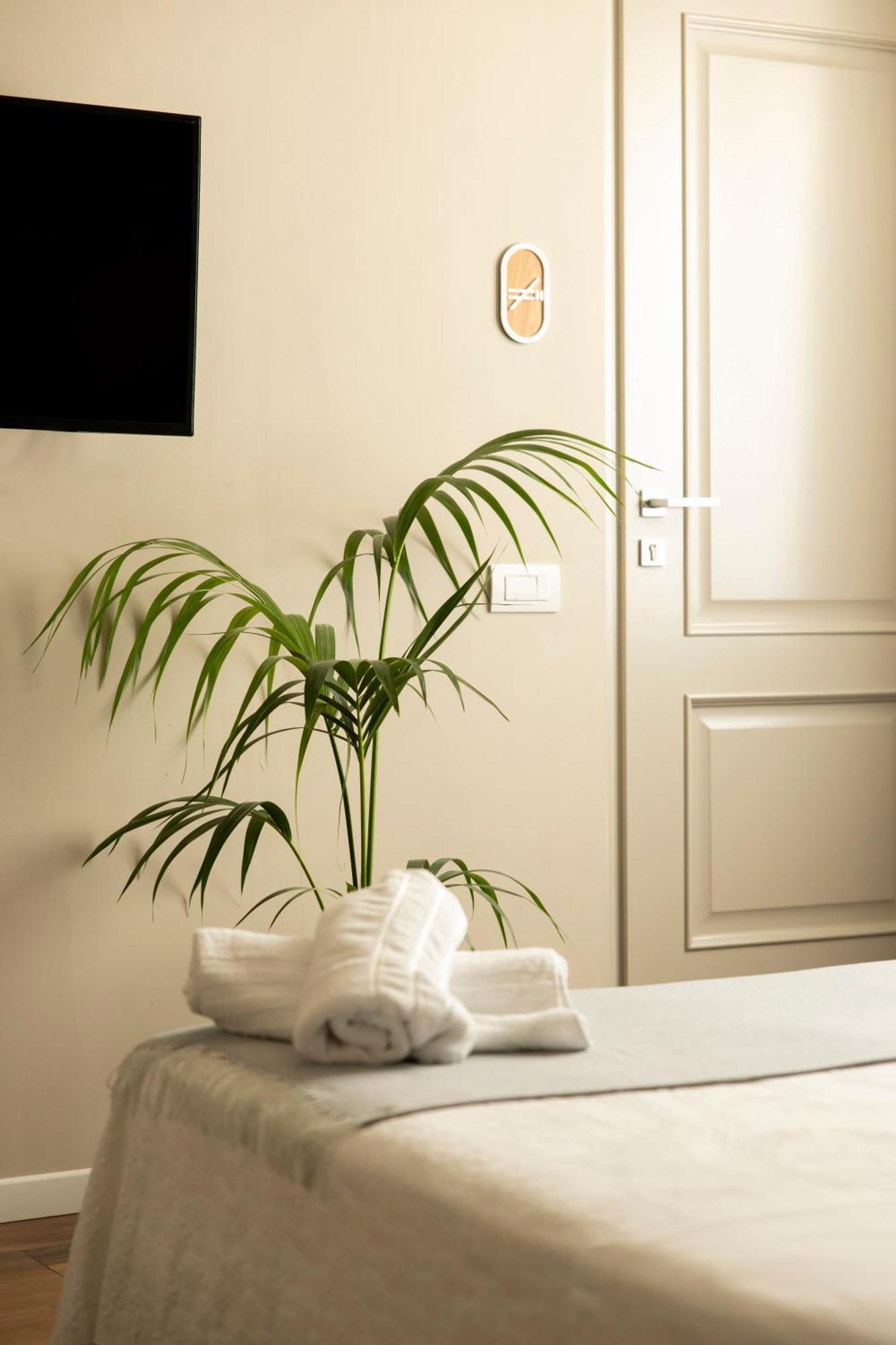 San Benedetto Rooms Crema Exterior photo